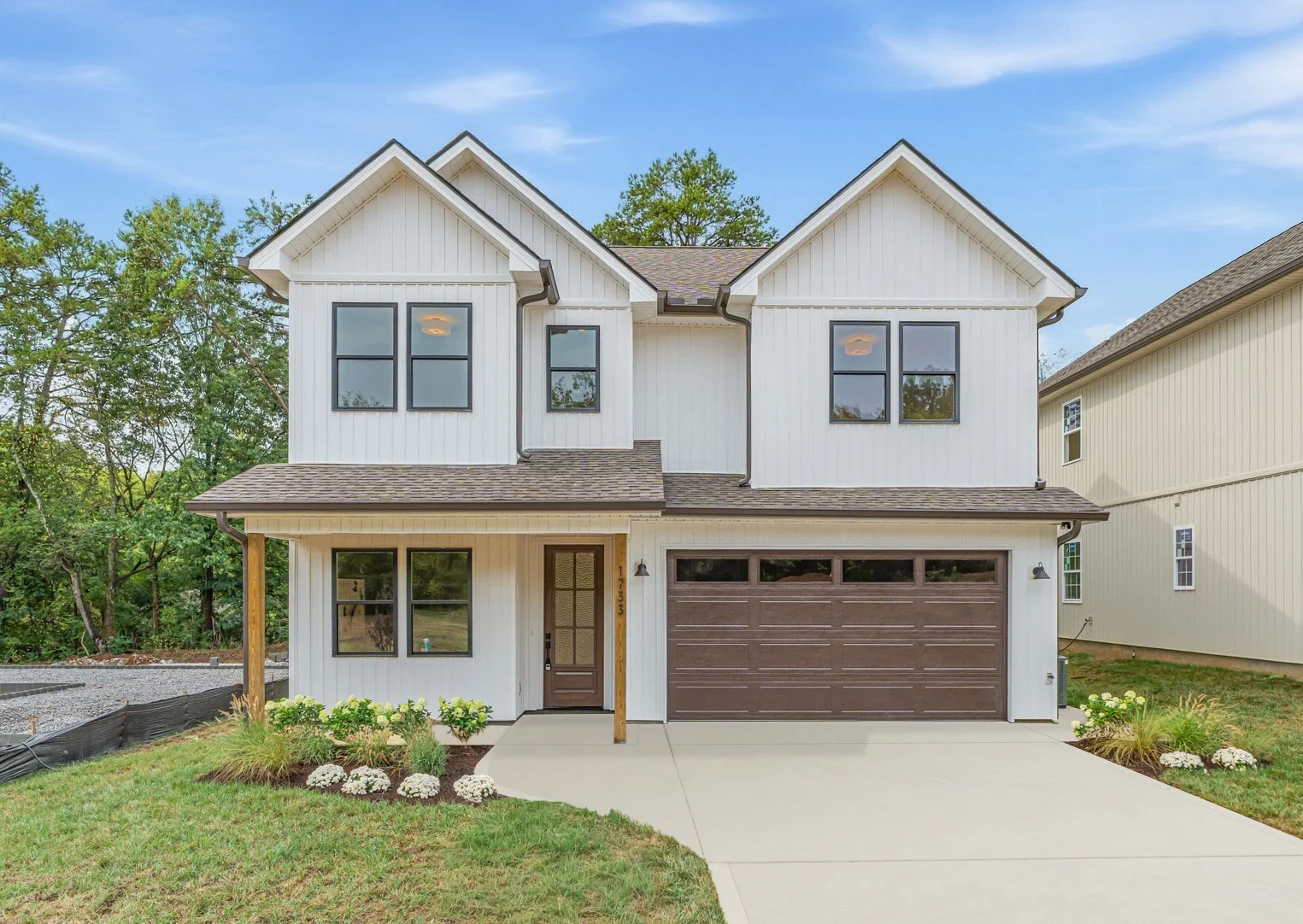 1 Web or Mls 1733 Nathans Cove 56