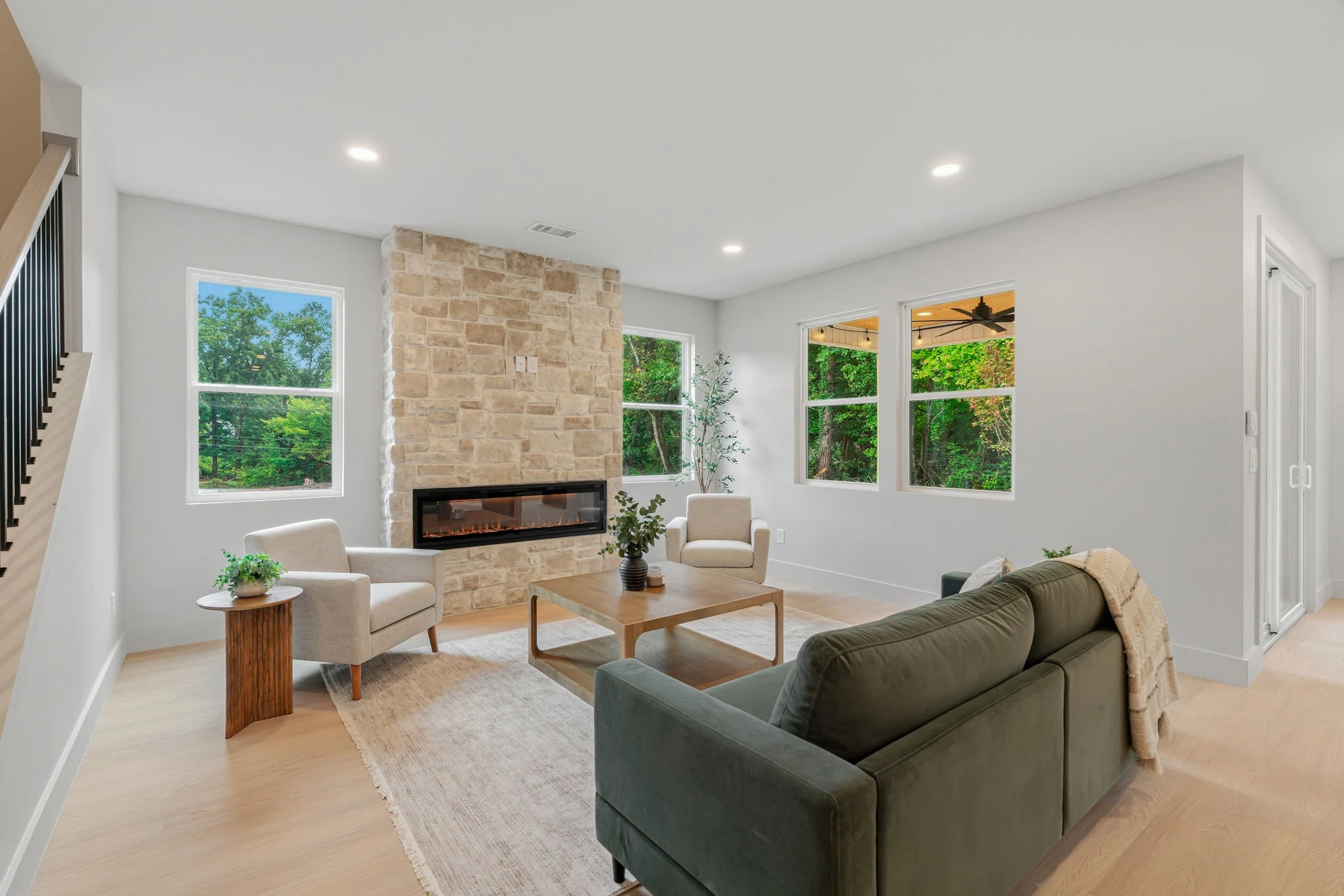 12 Web or Mls 1733 Nathans Cove 14