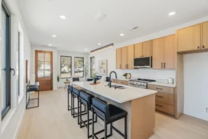 14 Web or Mls 1930 Dodson Ave 16