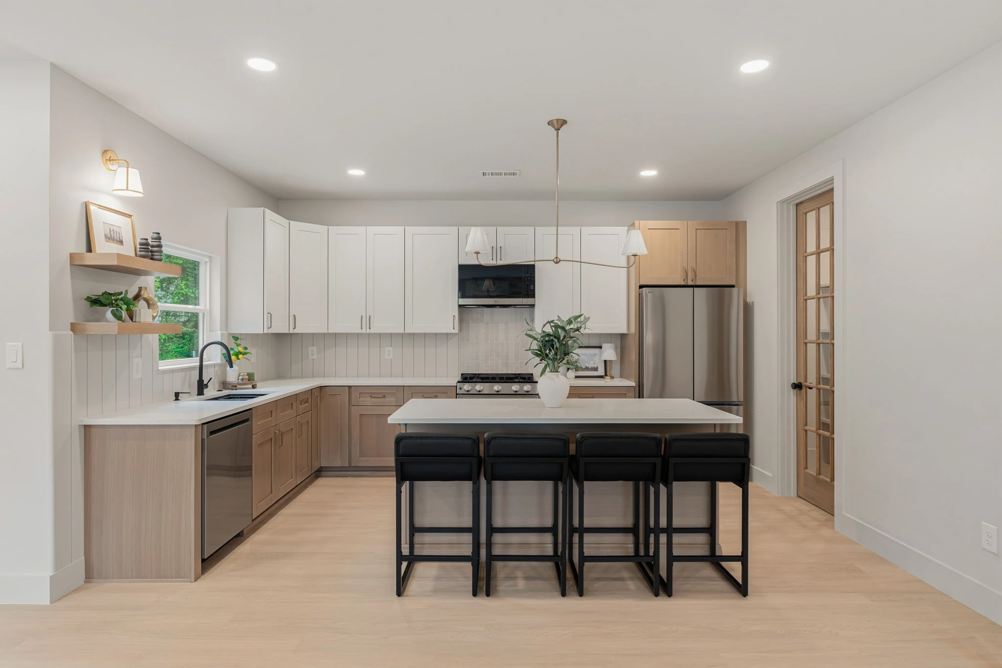 18 Web or Mls 1733 Nathans Cove 20