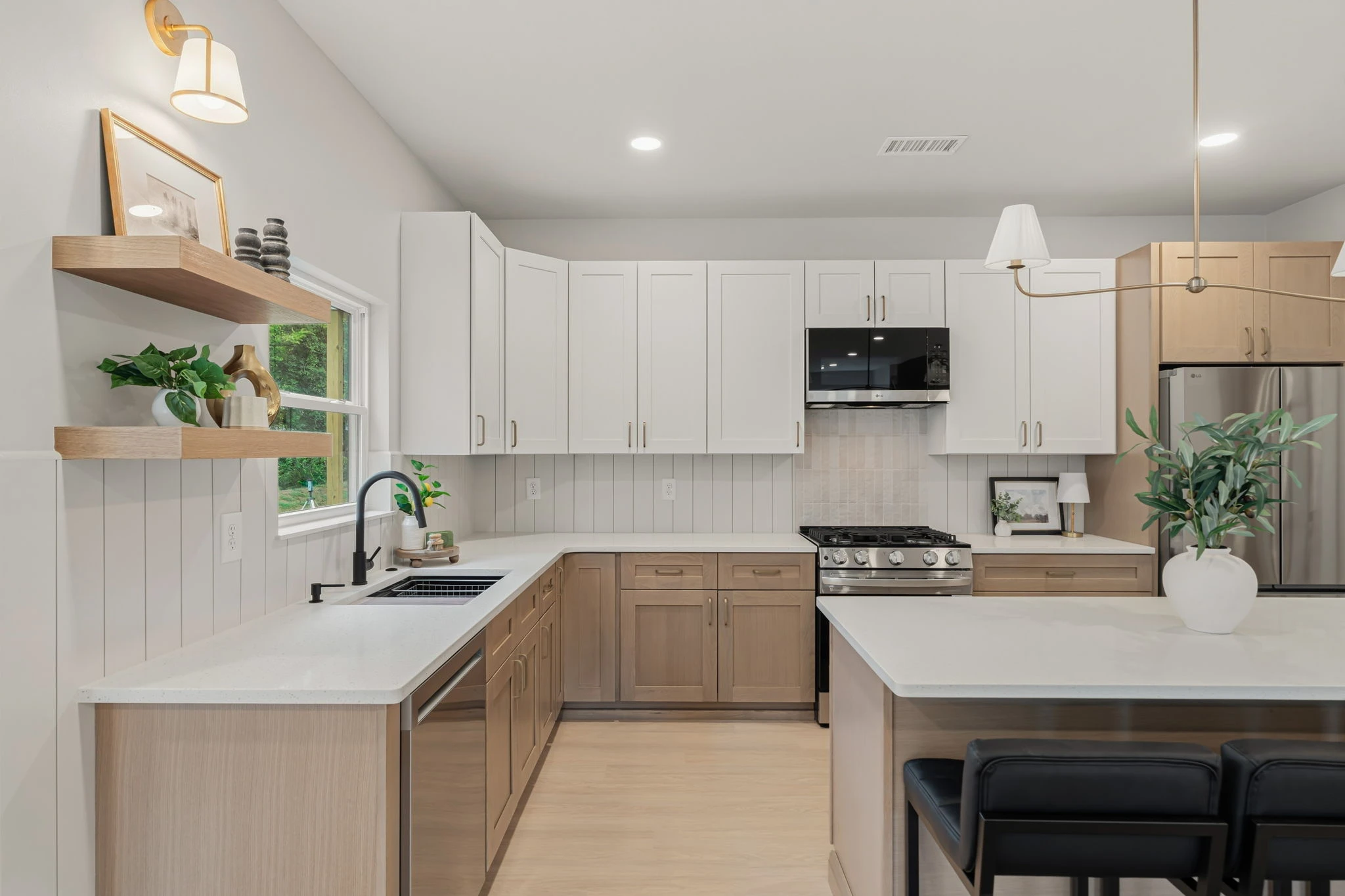 20 Web or Mls 1733 Nathans Cove 22