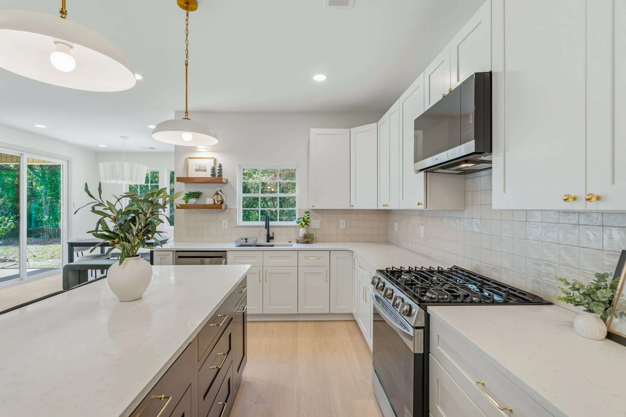 24 Web or Mls 1739 Nathans Cove 25