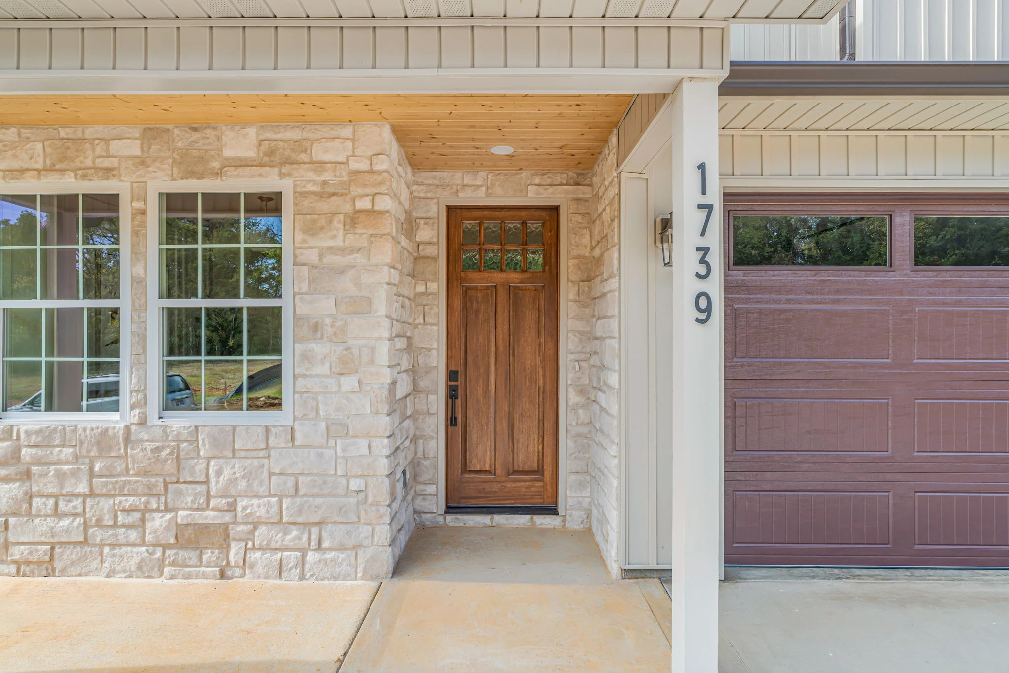 3 Web or Mls 1739 Nathans Cove 4
