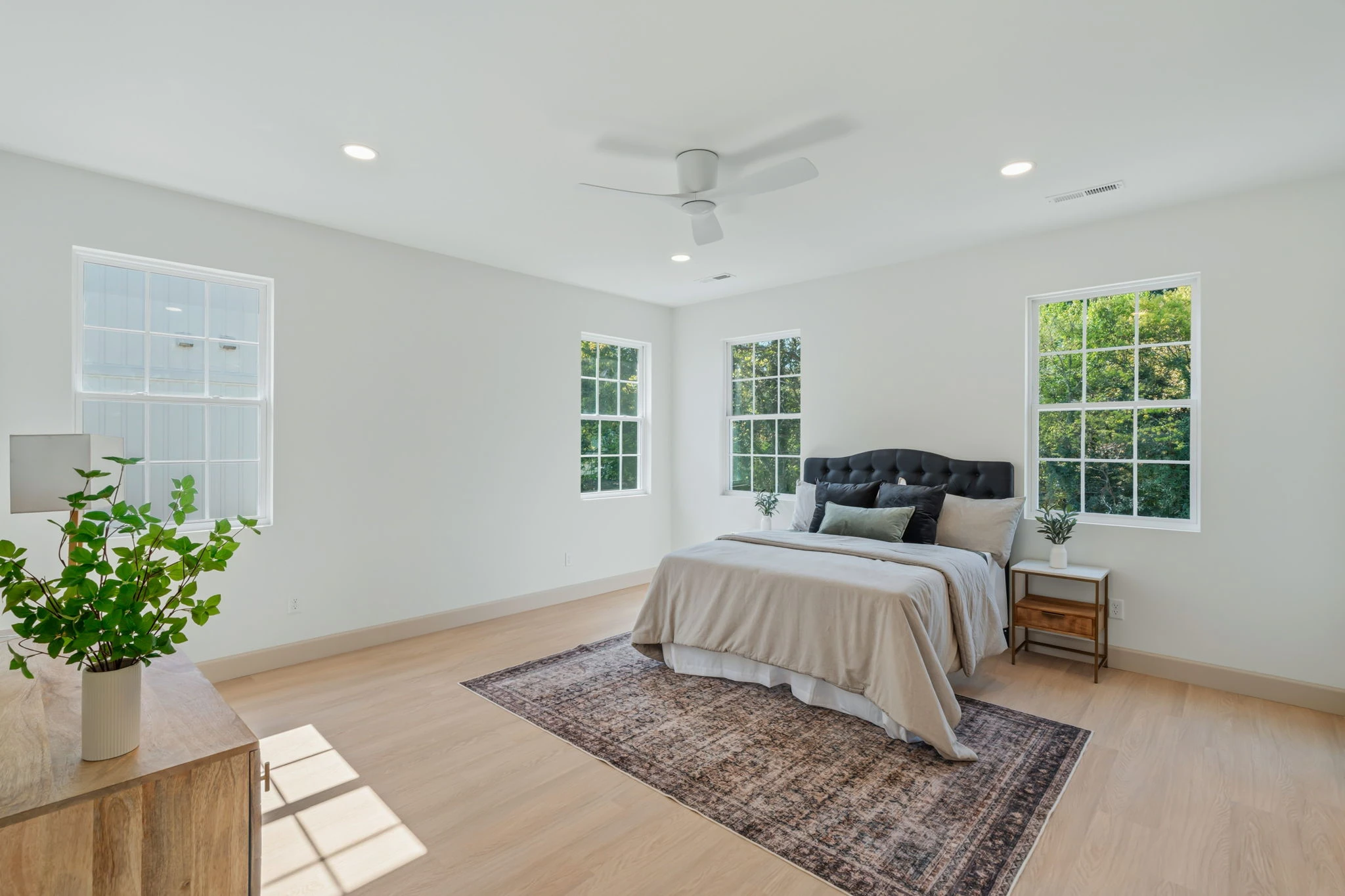 33 Web or Mls 1739 Nathans Cove 34