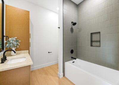 36 7808 S Northshore Dr Knoxville TN 36