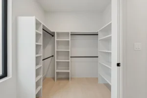38 Web or Mls 1733 Nathans Cove 41