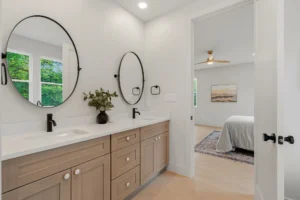 39 Web or Mls 1733 Nathans Cove 42