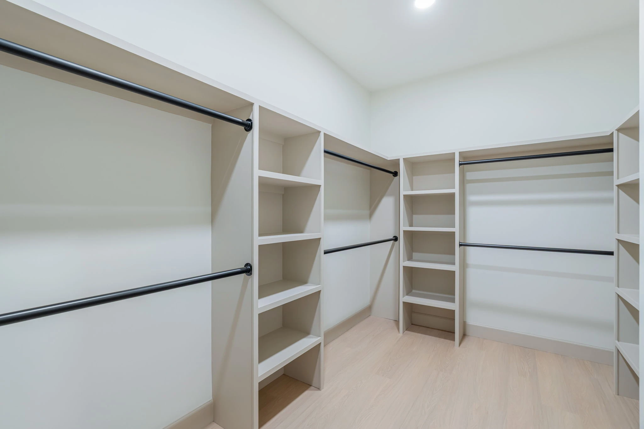 41 Web or Mls 1739 Nathans Cove 42