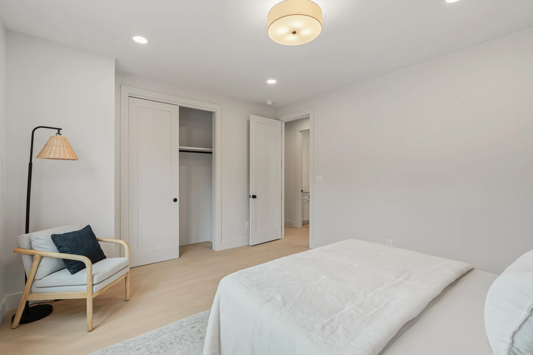 45 Web or Mls 1733 Nathans Cove 48