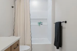 50 Web or Mls 1733 Nathans Cove 53