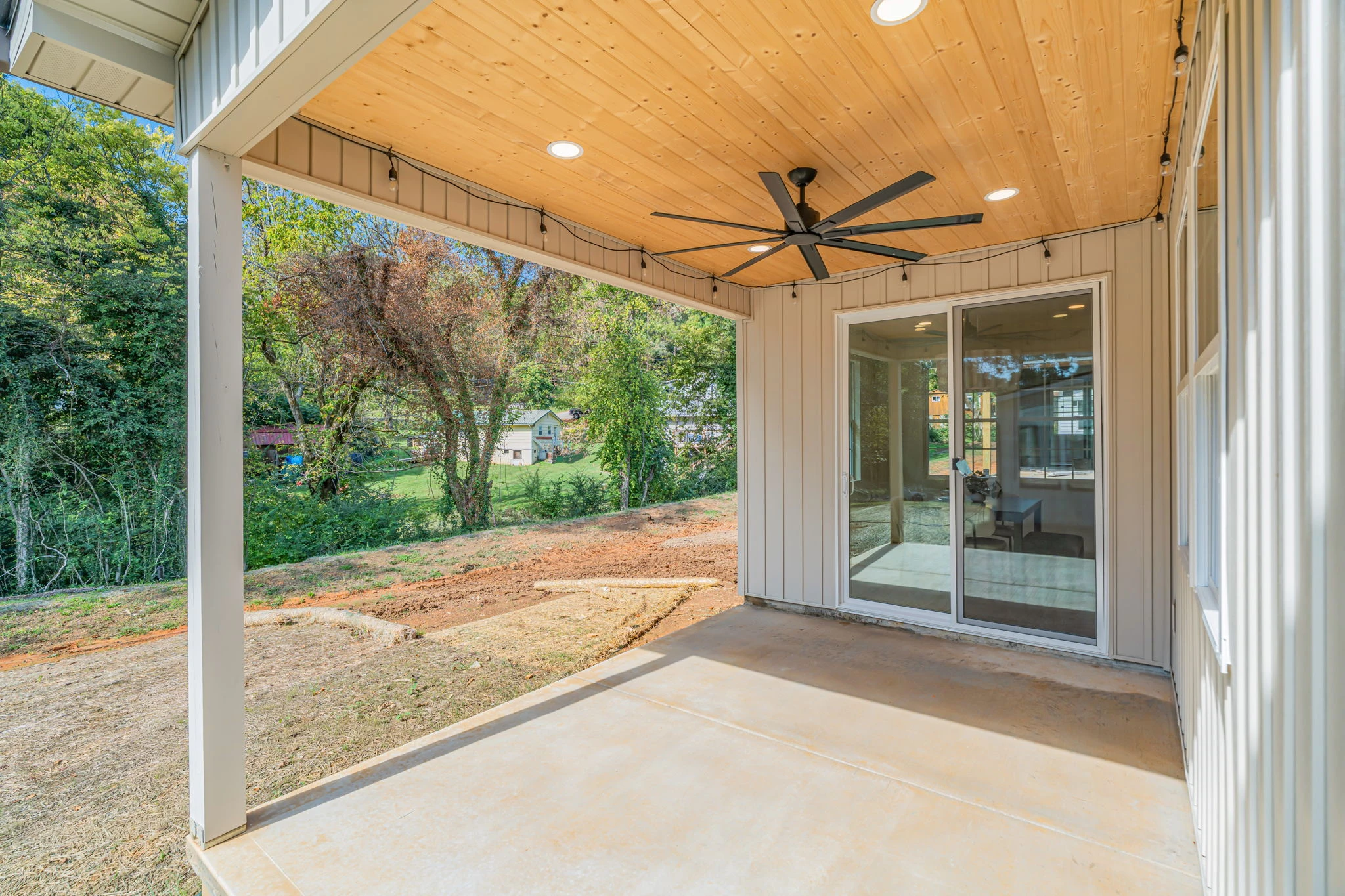 54 Web or Mls 1739 Nathans Cove 55