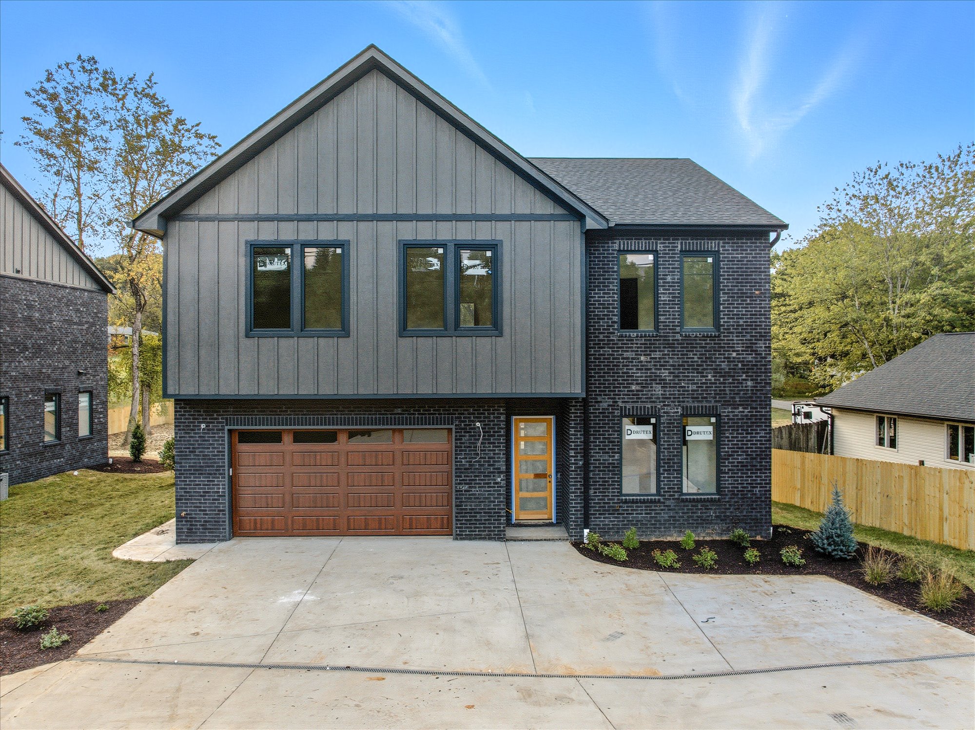 7814 S Northshore Drive