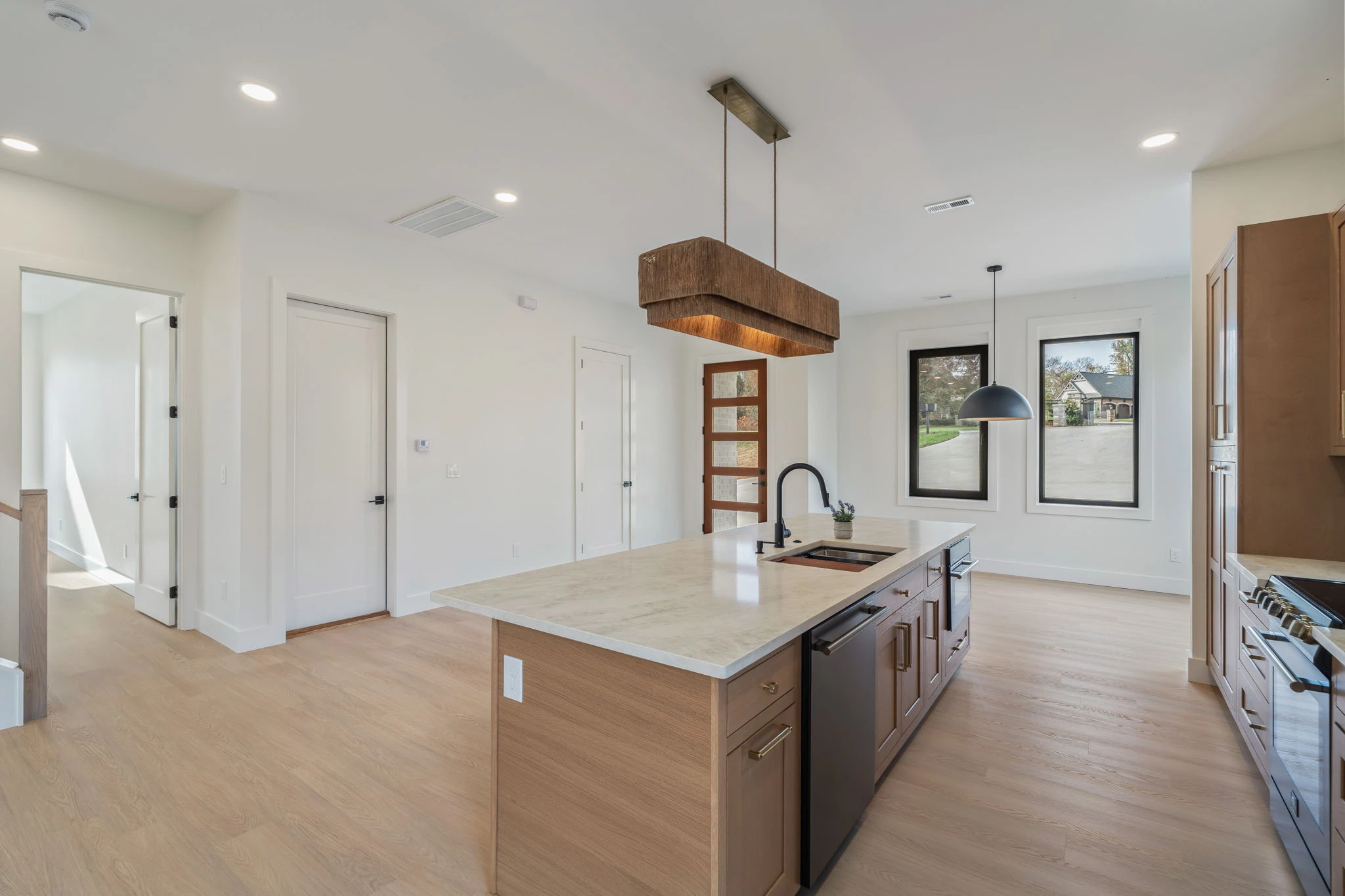 B3 11 Web or Mls 7808 S Northshore Drive 12