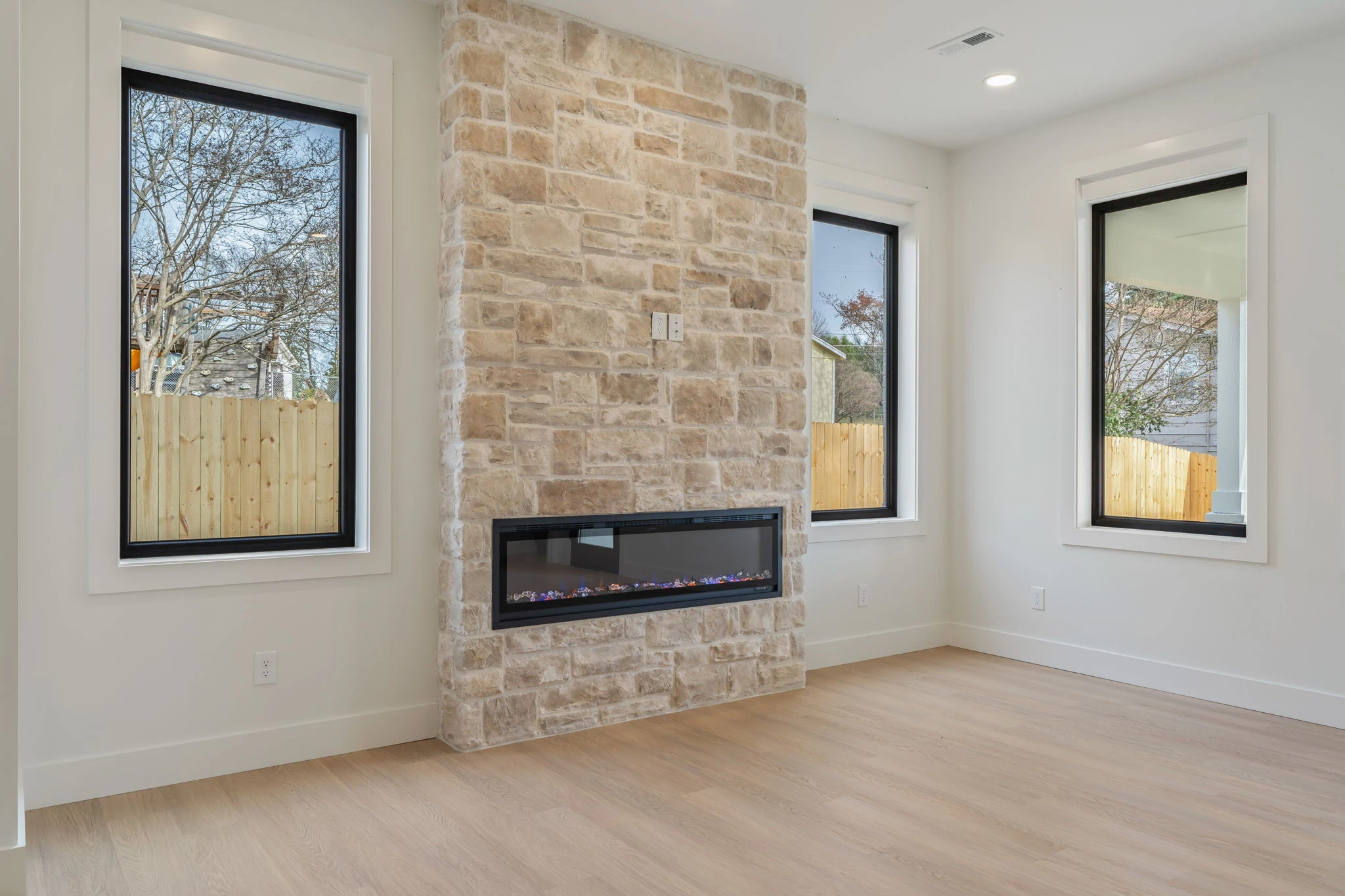 E3 18 Web or Mls 7808 S Northshore Drive 19