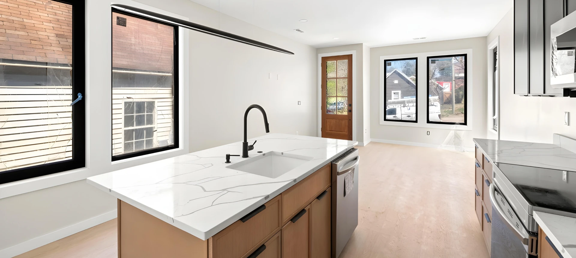 Elevation Thumbnail Raven 9