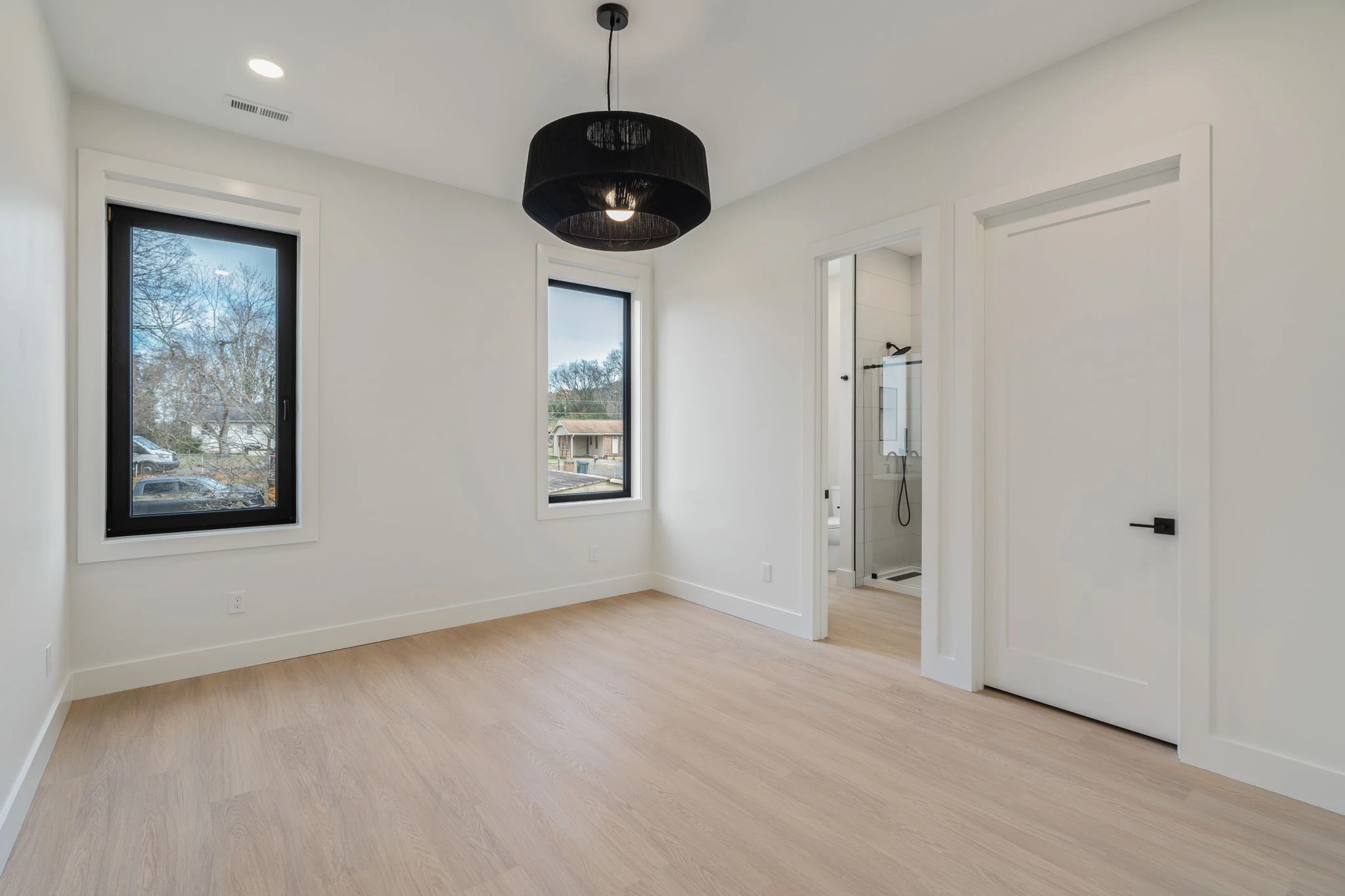 I2 36 Web or Mls 7808 S Northshore Drive 37